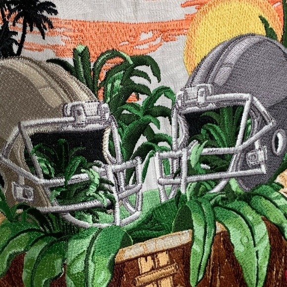 Tommy Bahama Oregon Ducks Silk Button Shirt Coconut Camp Mens XL Golf Vacation - Picture 13 of 16